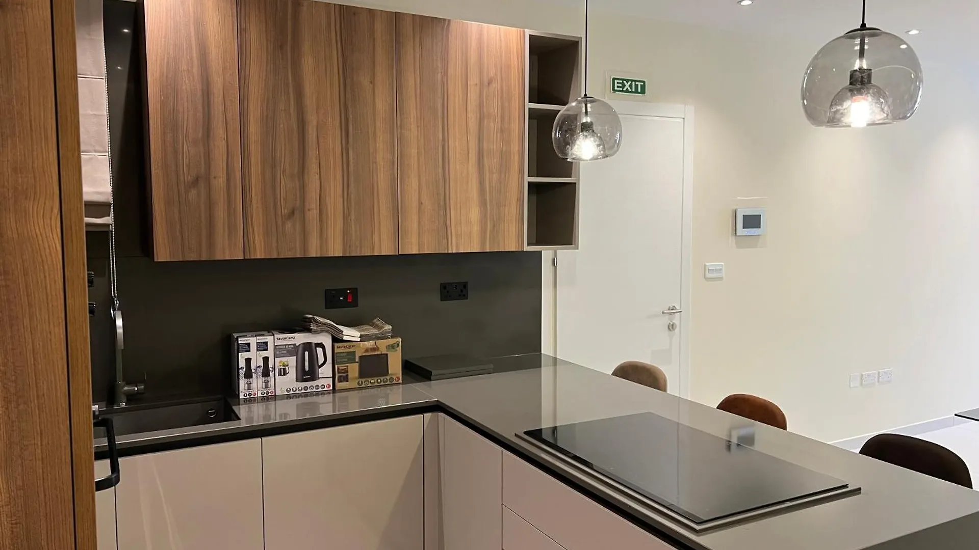 Superb 3 Bedroom Apartment In Gzira Promenade